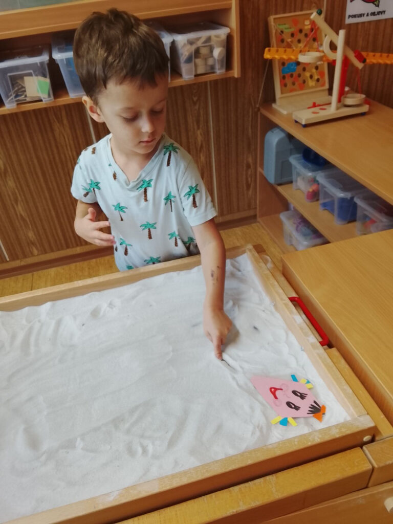 Aktuální obrázek nemá žádný alternativní popis. Název souboru je: 5-1.jpg