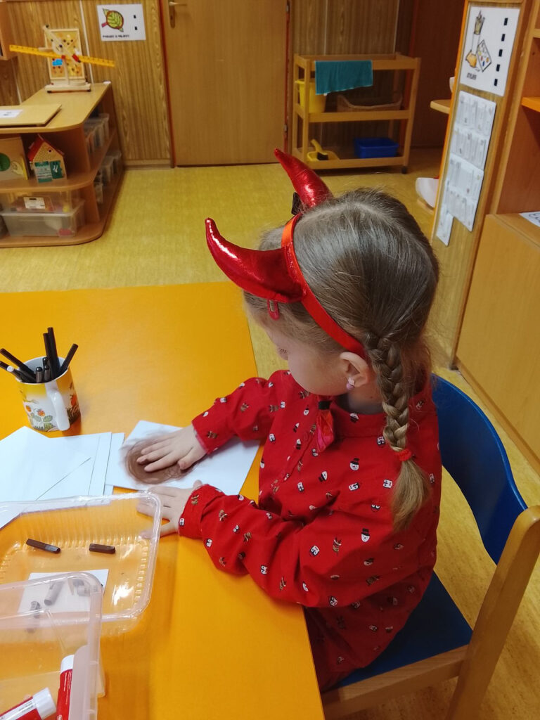 Aktuální obrázek nemá žádný alternativní popis. Název souboru je: 33.jpeg